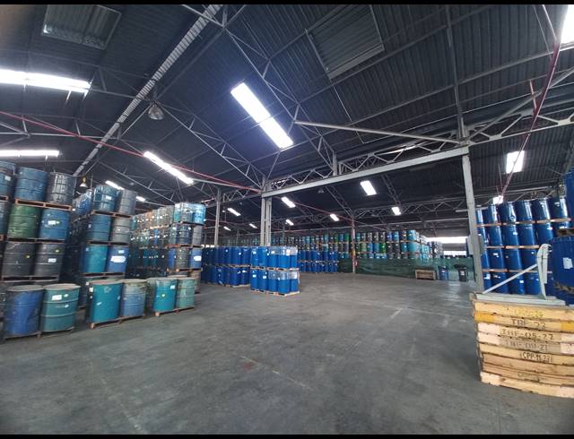 5,751M² WAREHOUSE TO LET IN BOKSBURG EAST